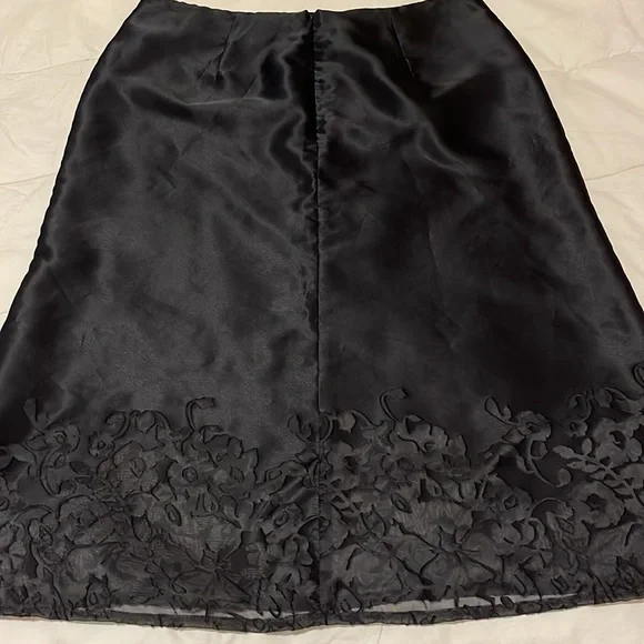 SISLEY woman’s black skirt - Picture 7 of 9